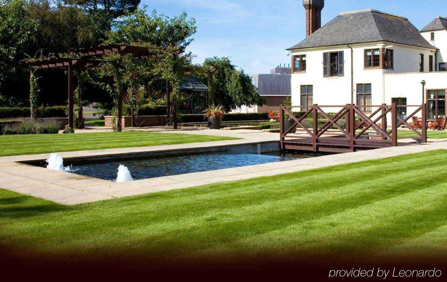 Hotel Western House At Racecourse 4*
