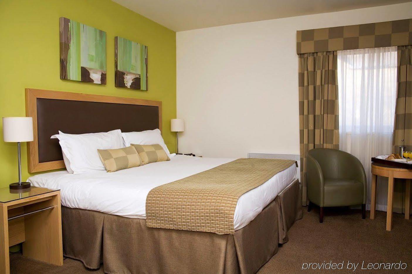 Hotel Western House At Racecourse