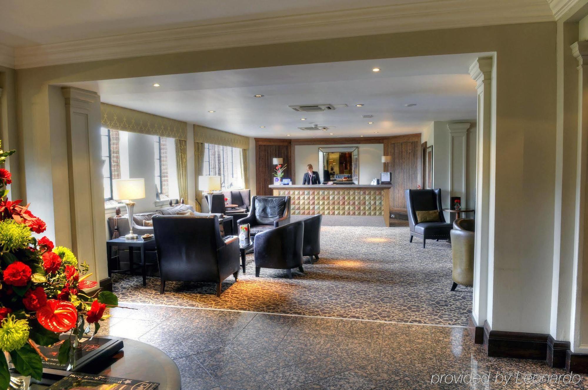 Hotel Western House At Racecourse
